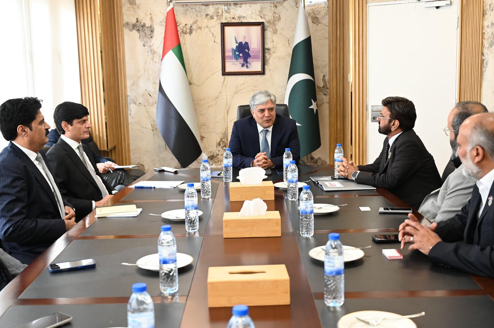 Pakistan Ambassador to the UAE Meets Pakistan Business Council Dubai Delegation