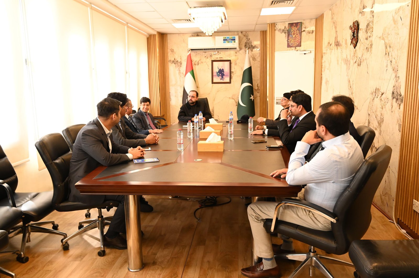 Federal Minister for Overseas Visits the Consulate General of Pakistan